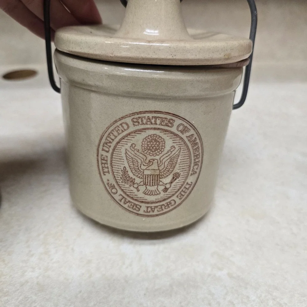 Vintage Stoneware Cheese Crocks Set of 2 Wisconsin‎ Heritage Great Seal USA Tan